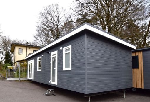 CASA MÓVEL CD CHALET 2 QUARTOS (10,5 X 4 M)
