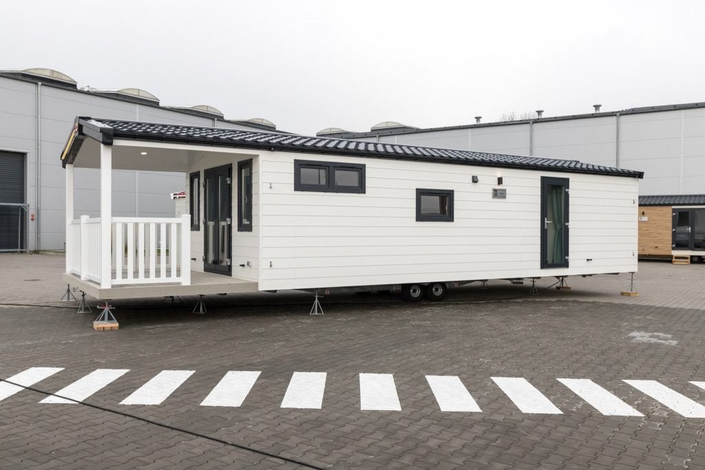 CASA MÓVEL BARRY WHITE (12,5 X 4 M)