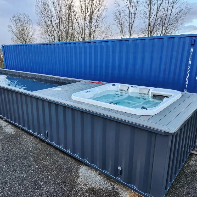 Piscina contentor de 12 metros: uma solução ecológica e pronta a usar.