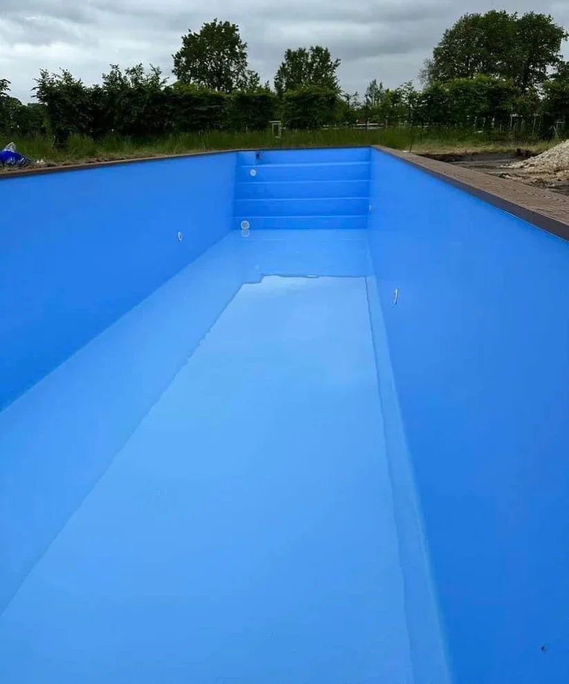 Piscina contentor de 12 metros: uma solução ecológica e pronta a usar. - Image 2